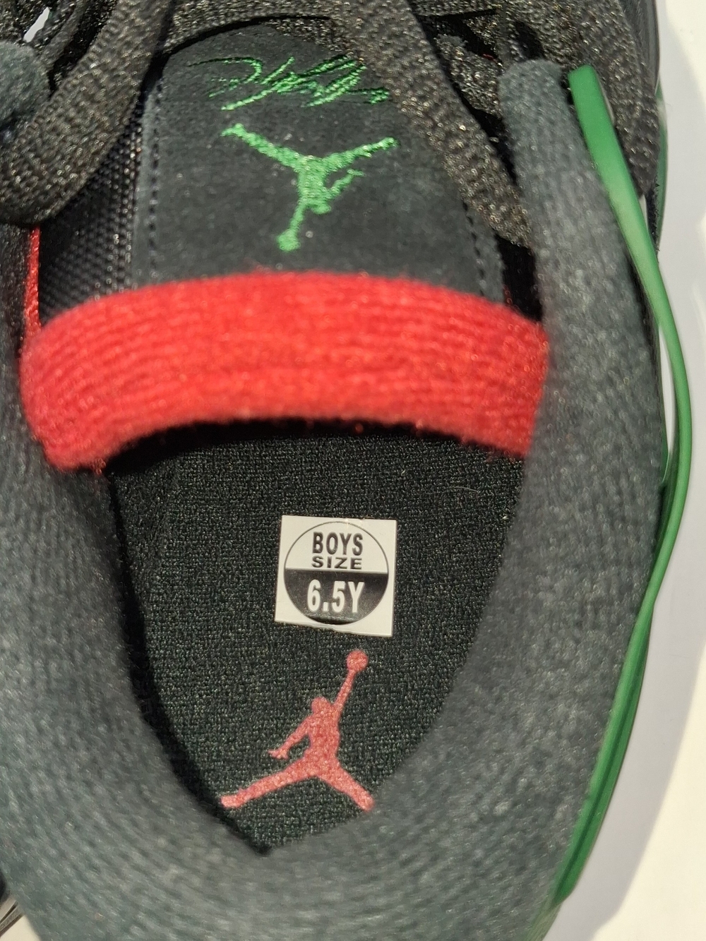 Nike Air Jordan Size Boys 6.5 US green, black,red NWOTS nike fq7938-002 Size 6UK - Picture 7 of 10
